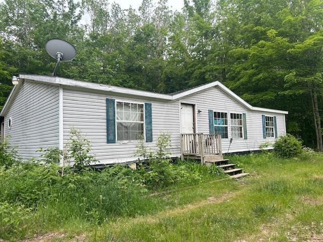 9540 Pickerel Lake Rd, Petoskey, MI 49770 - view of manufactured / mobile home