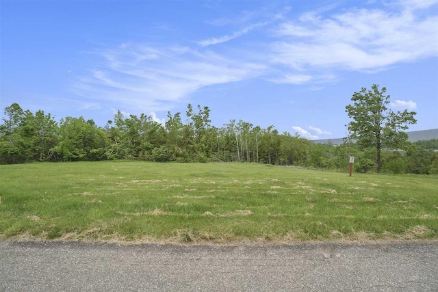 968 Hotchkiss Cir, Petoskey, MI 49770