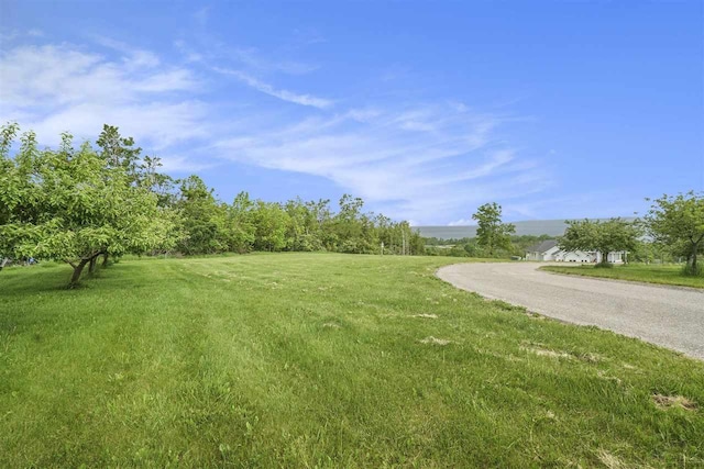 968 Hotchkiss Cir, Petoskey, MI 49770