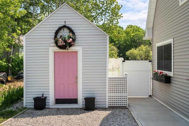 1116 N Lake St, Boyne City, MI 49712 - doorway to property