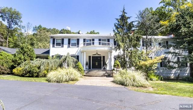 80 Chestnut Ridge Rd, Saddle River NJ, 07458, 5 bedrooms, 6.5 baths house for sale