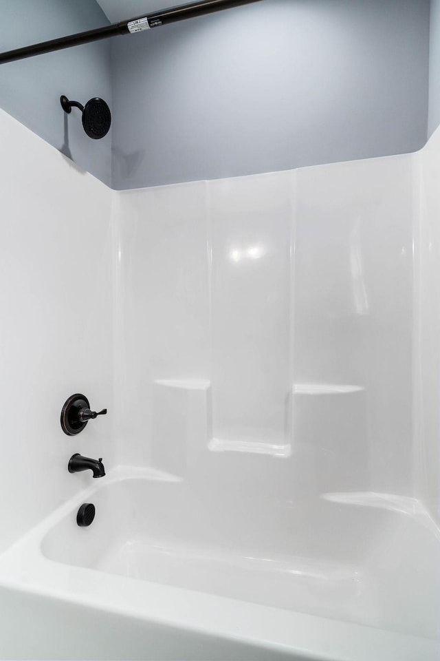 331 Skyline Rd, Greer, SC 29651 - full bath with bathing tub / shower combination