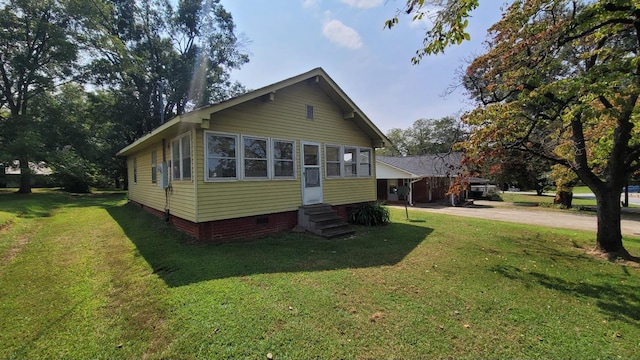 1210 Upper Valley Falls Rd, Boiling Springs, SC 29316 - view of front of house with entry steps, crawl space, a front lawn, and driveway