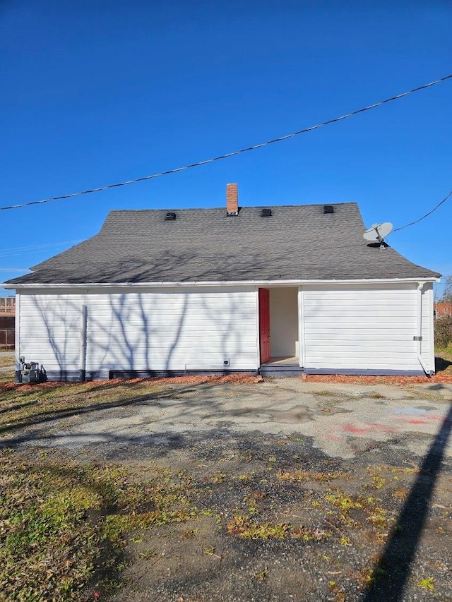 215 Washington St, Clinton, SC 29325 - photo 10