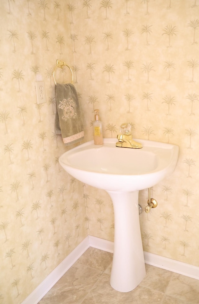 101 Sheraton Loop, Gaffney, SC 29341 - bathroom featuring baseboards