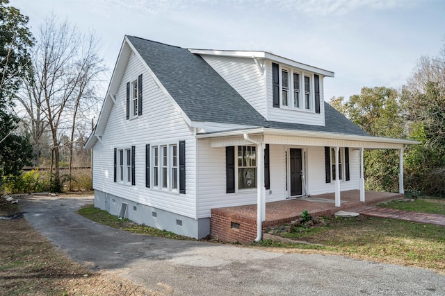 708 E Main St, Union, SC 29379 - view of front of house featuring roof with shingles, crawl space, covered porch, and driveway