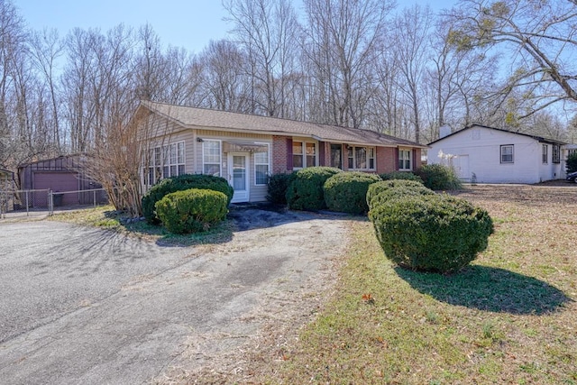 103 David St, Woodruff, SC 29388 - photo 1
