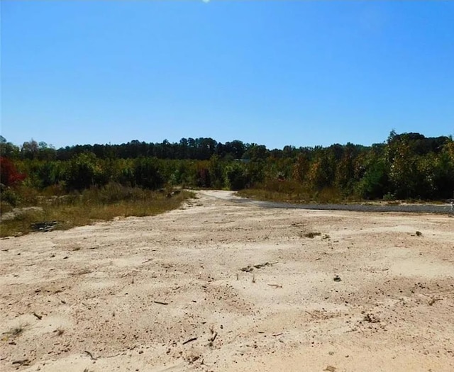 305 Davis Rd, Ware Shoals, SC 29692 - photo 1