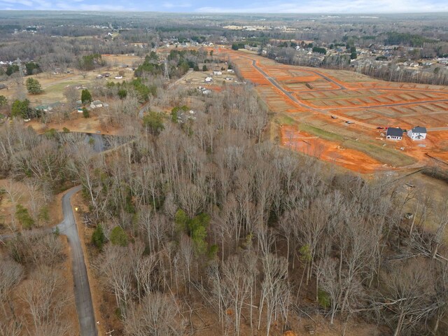 355 Bluebird Ln, Spartanburg, SC 29303 - photo 3