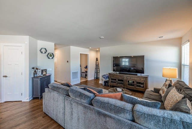 2086 Wexley Dr, Boiling Springs, SC 29316 - living room with wood finished floors and recessed lighting