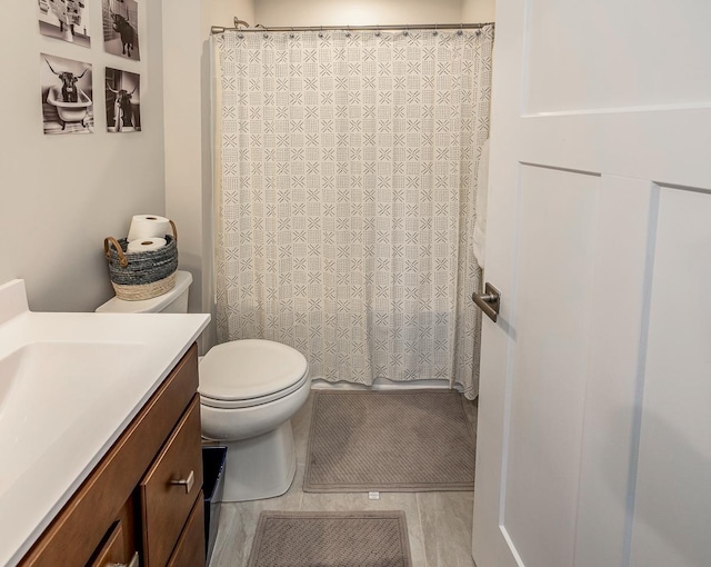 2086 Wexley Dr, Boiling Springs, SC 29316 - bathroom featuring vanity and a shower with shower curtain