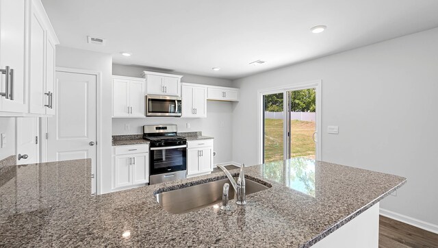 633 Evaleigh St, Woodruff, SC 29388 - photo 14