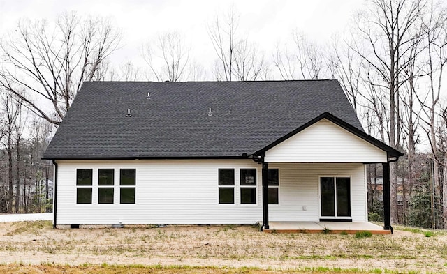 114 Robin Hill Dr, Inman, SC 29349 - back of property featuring a patio and roof with shingles
