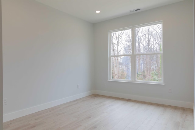114 Robin Hill Dr, Inman, SC 29349 - empty room with healthy amount of natural light, light wood-style floors, and recessed lighting