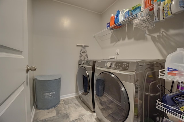 1470 Talley Ridge Dr, Woodruff, SC 29388 - washroom featuring washer and dryer and baseboards