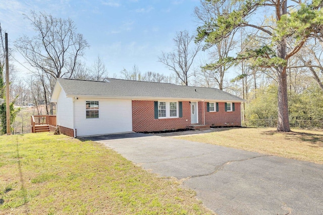 197 Stribilng Cir, Spartanburg, SC 29301 - photo 2