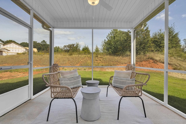 1034 Silverbend Trl, Duncan, SC 29334 - sunroom featuring a ceiling fan and healthy amount of natural light