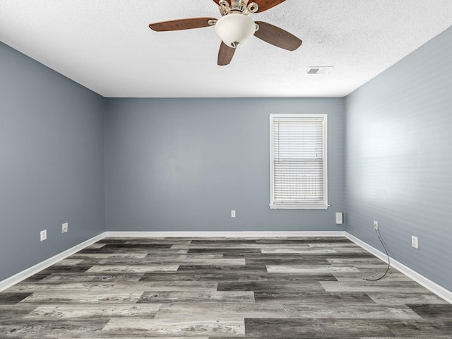 461 Candleglow Dr, Boiling Springs, SC 29316 - spare room with wood finished floors, a textured ceiling, and a ceiling fan
