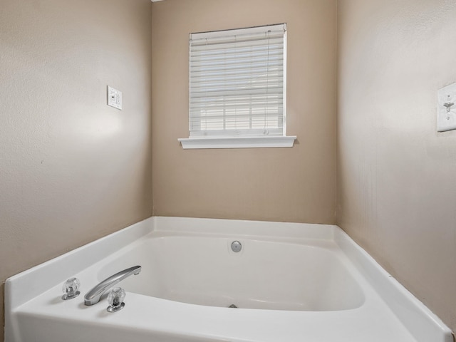 461 Candleglow Dr, Boiling Springs, SC 29316 - full bathroom with a garden tub