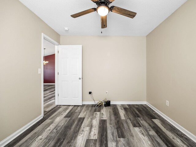 461 Candleglow Dr, Boiling Springs, SC 29316 - unfurnished room featuring wood finished floors, ceiling fan, and a smoke detector