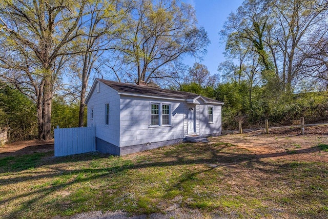 107 Ravenscroft St, Union, SC 29379 - view of home's exterior with a chimney