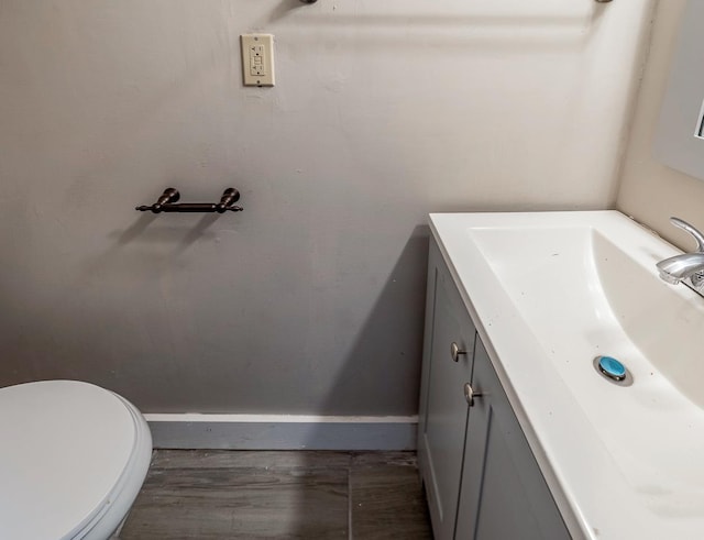 107 Ravenscroft St, Union, SC 29379 - bathroom featuring vanity and wood finished floors