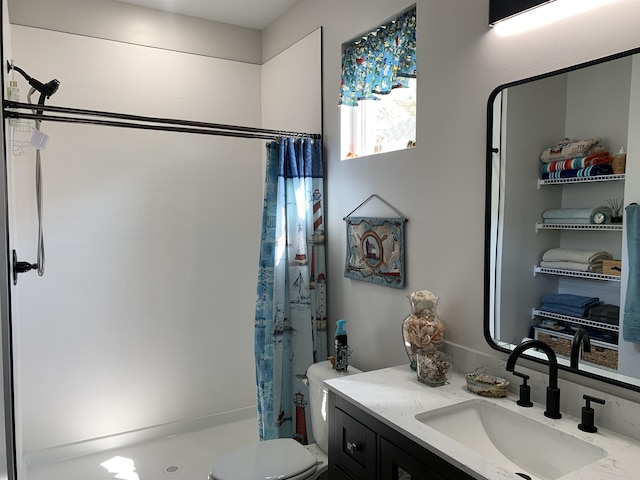 138 Lowe Rd, Chesnee, SC 29323 - full bathroom featuring curtained shower and vanity