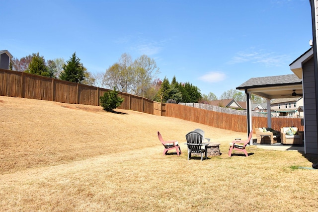 190 Colfax Dr, Boiling Springs, SC 29316 - fenced backyard with ceiling fan and a patio area