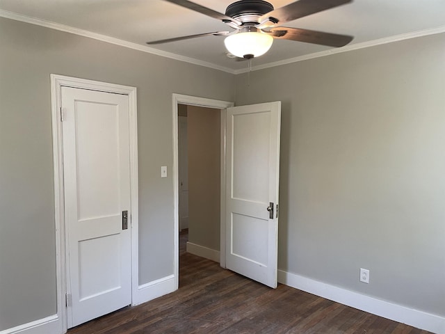 126 White Oak Rd, Spartanburg, SC 29301 - unfurnished bedroom featuring dark wood-style flooring, crown molding, and a ceiling fan