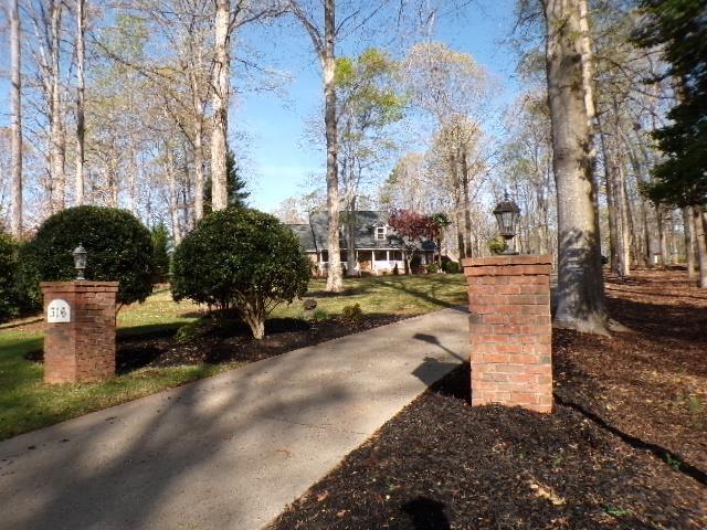 316 Whitfield Ln, Boiling Springs, SC 29316 - surrounding community