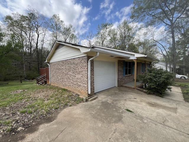 311 Coach Hill Dr, Gaffney, SC 29340 - photo 2