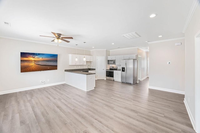 119 N Moore St, Duncan, SC 29334 - unfurnished living room with a ceiling fan, recessed lighting, light wood-type flooring, and ornamental molding