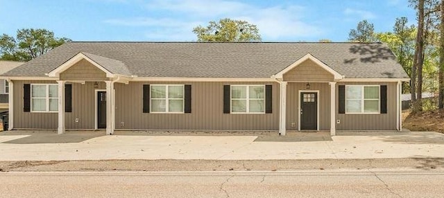 121 N Moore St, Duncan, SC 29334 - view of front of home