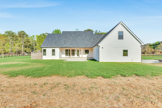 164 Triangle Pine Rd, Fountain Inn, SC 29644 - rear view of property with a patio and a shingled roof