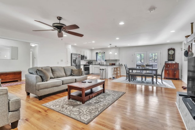 101 Owens Dr, Inman, SC 29349 - living area featuring a ceiling fan, light wood-style floors, and recessed lighting