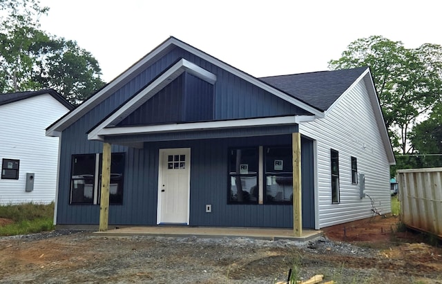 2314 Wellington Rd, Spartanburg, SC 29302 - view of front of home featuring a porch and roof with shingles