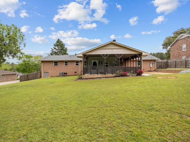 228 Anita Dr, Spartanburg, SC 29302 - back of property with brick siding and a fenced backyard