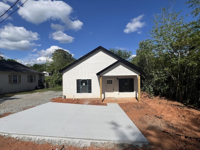 307 Hunter St, Seneca, SC 29678 - photo 2