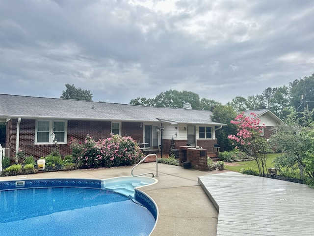 8627 Valley Falls Rd, Boiling Springs, SC 29316 - outdoor pool with a patio