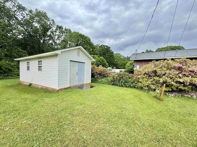 8627 Valley Falls Rd, Boiling Springs, SC 29316 - view of green lawn with an outdoor structure