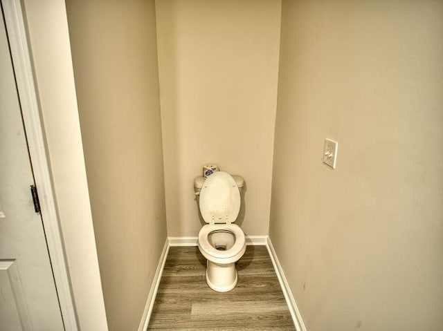 314 Sea Isle Pl, Greer, SC 29650 - bathroom featuring wood finished floors and toilet