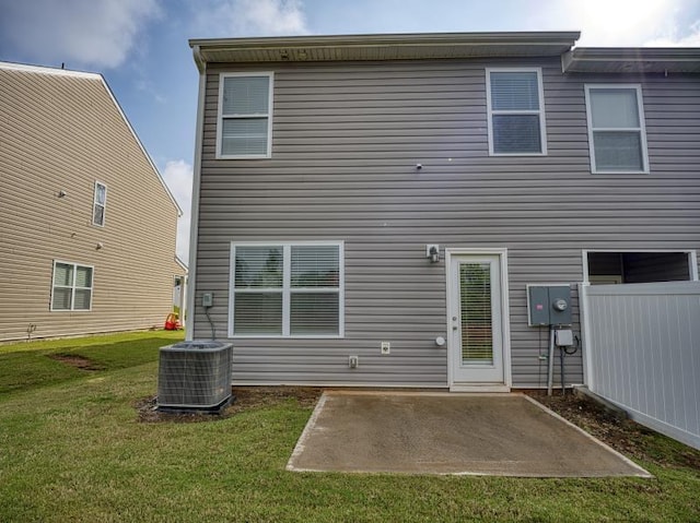 314 Sea Isle Pl, Greer, SC 29650 - back of property featuring a patio area and a lawn