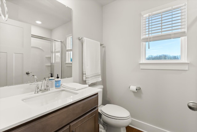 424 Granbury Dr, Duncan, SC 29334 - bathroom featuring a shower with shower door and vanity