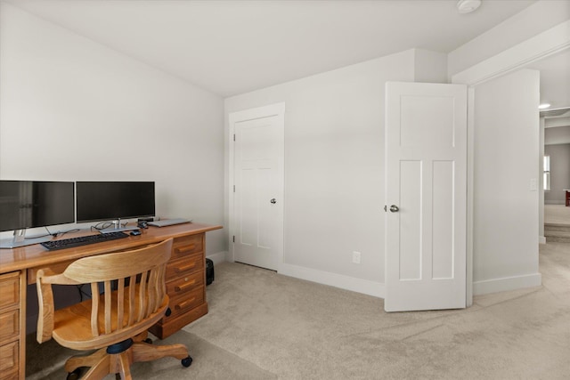 424 Granbury Dr, Duncan, SC 29334 - office space with light carpet and baseboards
