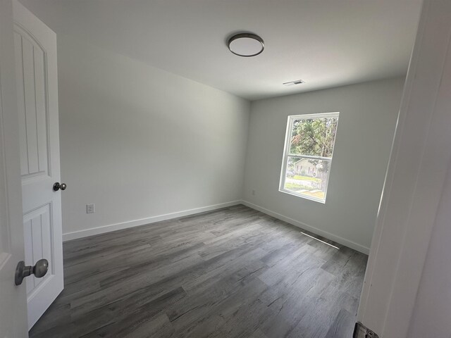 535 Avon Dr, Spartanburg, SC 29303 - photo 8