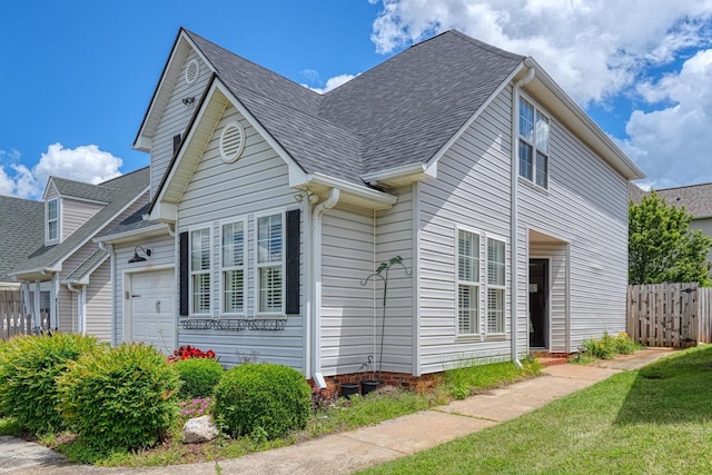 15 Arbours W Ln, Moore, SC 29369 - view of side of home with a garage and roof with shingles