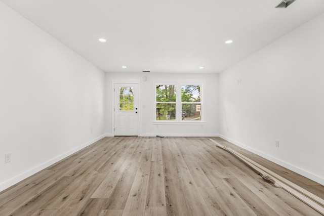 139 Carolina Ave, Spartanburg, SC 29306 - empty room with light wood-type flooring and recessed lighting