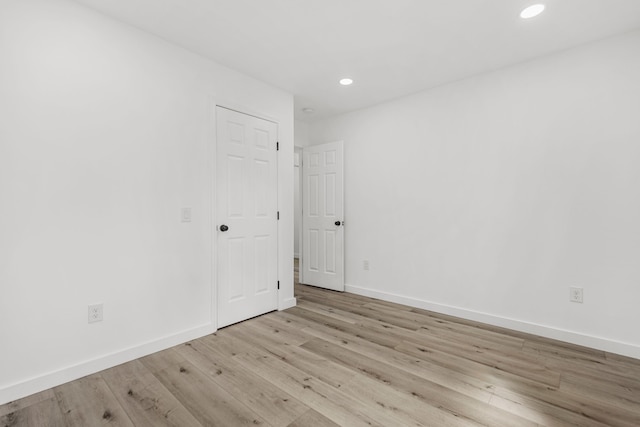 139 Carolina Ave, Spartanburg, SC 29306 - unfurnished room with wood finished floors and recessed lighting