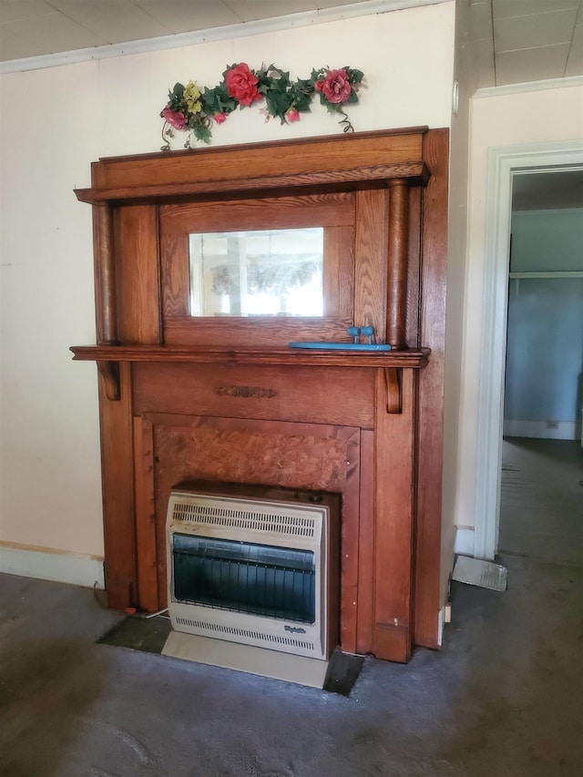 190 Beaverdam Church Rd, Enoree, SC 29335 - detailed view of heating unit and a fireplace with flush hearth