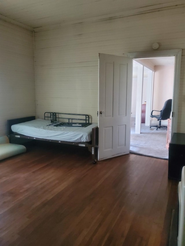 190 Beaverdam Church Rd, Enoree, SC 29335 - bedroom with wood finished floors